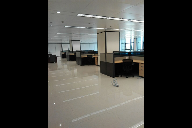 業(yè)務(wù)員工辦公位